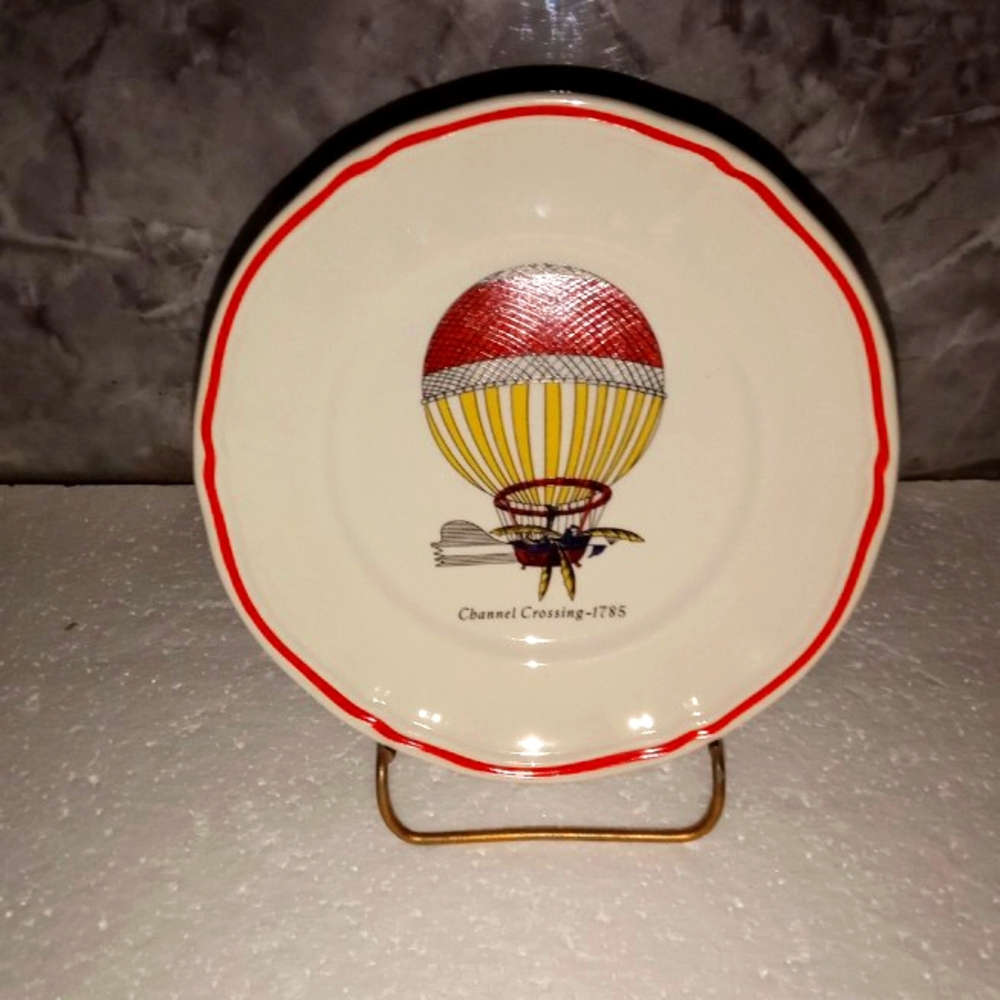 Longchamp French Hot Air Balloon Dessert Plates Set Of 4 with Red Rim - Picture 2 of 14